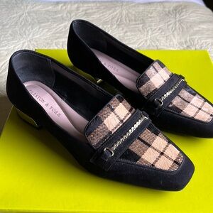 Preston & York Tessa Size 6.5, leather upper & fur (cow hair) tan & black loafer